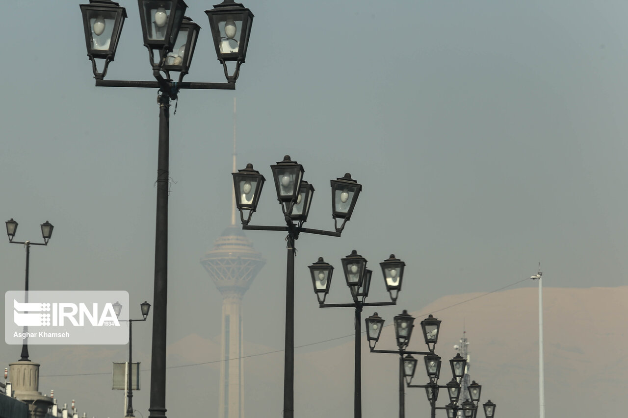 کیفیت هوای تهران در وضعیت خیلی ناسالم است
