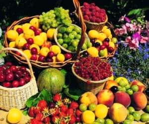عرضه میوه شب عید از امروز در سراسر کشور آغاز شد