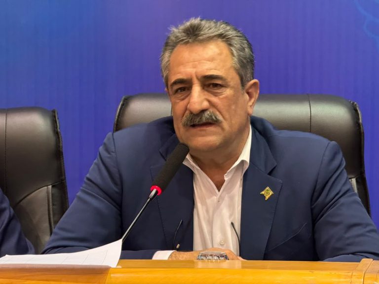 راه‌اندازی بستر تجارت الکترونیک و «پست عشایری»؛